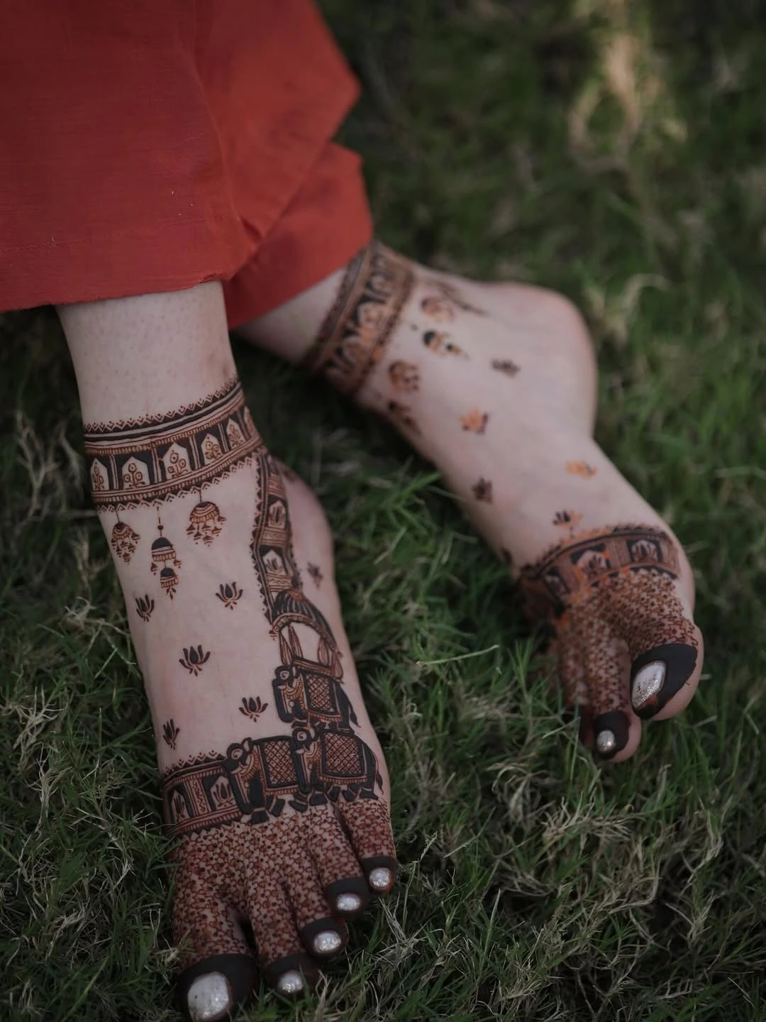 Latest Bridal Feet Mehndi Designs for Elegant Wedding Brides