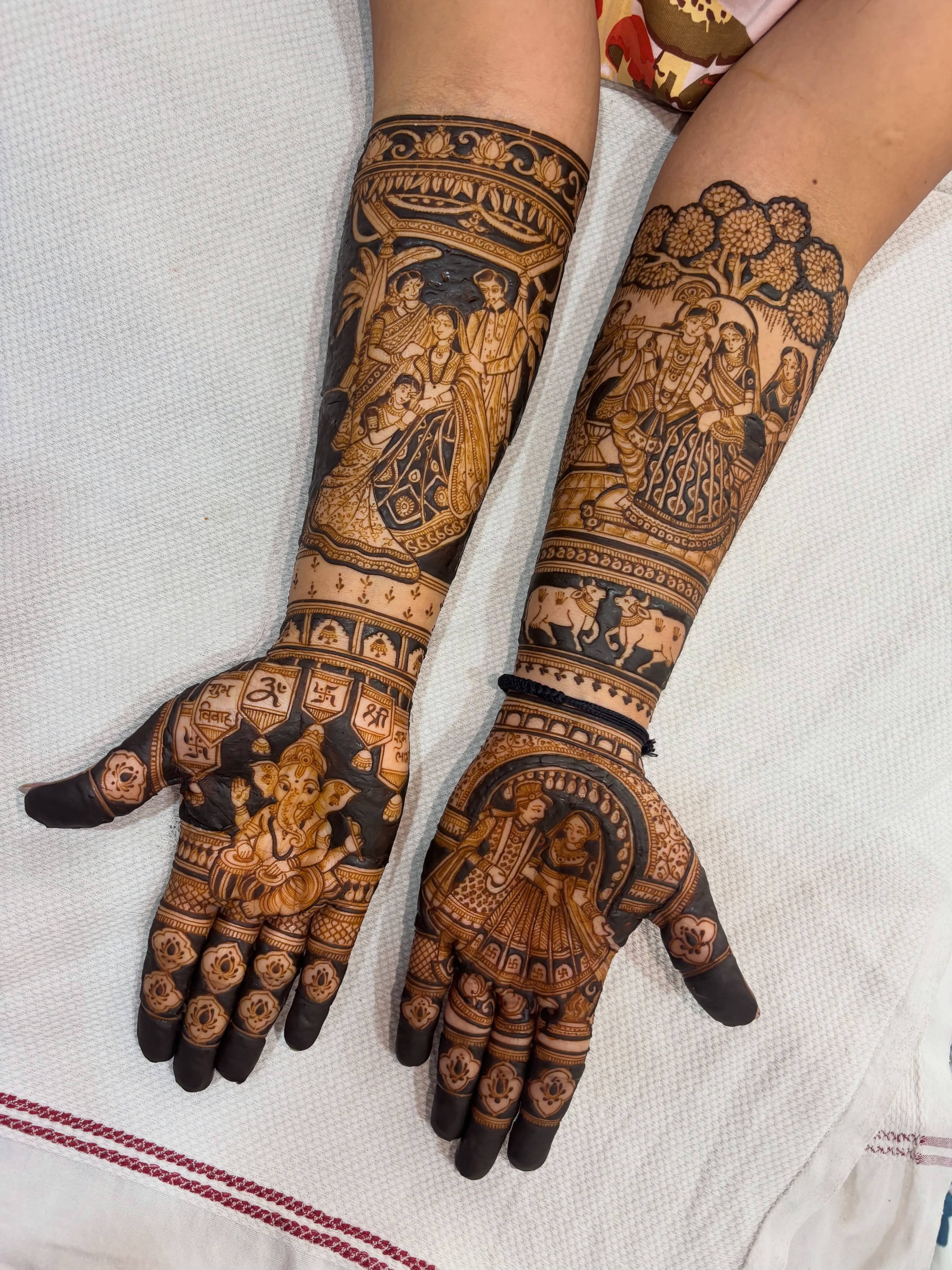 Luxury Mehendi Services in Delhi