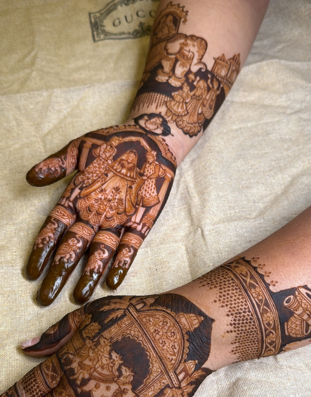 Mehendi Artist in mehandi artist in rajiv chowk