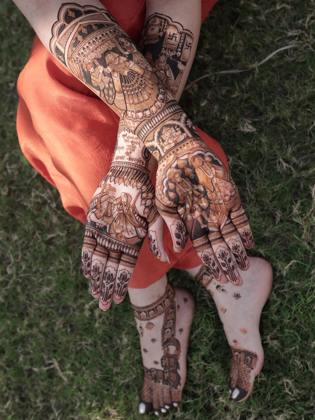 Mehendi Artist in Top mehndi services for brides in Delhi NCR
